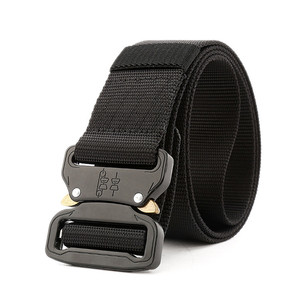 <span class=keywords><strong>toile</strong></span> de style <span class=keywords><strong>militaire</strong></span> <span class=keywords><strong>ceinture</strong></span> à boucle coulissante Édition Coréenne <span class=keywords><strong>ceinture</strong></span> décontractée pour hommes et femmes - Product Image 1