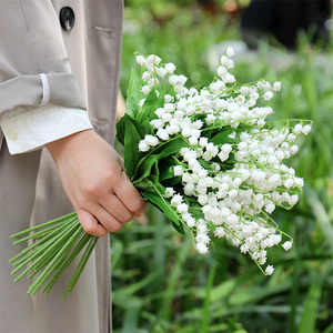 Prix de gros, fleurs décoratives très vendues, bouquet de mariée, fleurs artificielles au toucher réel, muguet pour mariage - Product Image 2