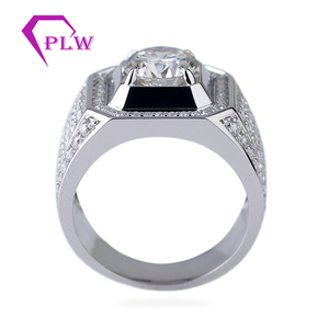 2019 populaire ontwerp E <span class=keywords><strong>F</strong></span> witte kleur ronde hearts arrows cut 3.0 carat <span class=keywords><strong>moissanite</strong></span> 15 gram gouden ring voor mannen