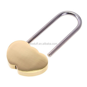 Candado de Latón Doble con Forma de Corazón a Precio de Mayoreo para Regalos del Día de San Valentín - Product Image 3