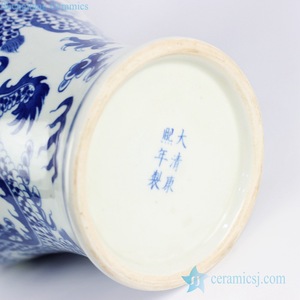 RYLU110 สูงมูลค่า Fish TAIL Shape สีฟ้าและสีขาว Jingdezhen จีนศิลปินวาดรูปแบบ<span class=keywords><strong>มังกร</strong></span>แจกันสำหรับขาย - Product Image 4