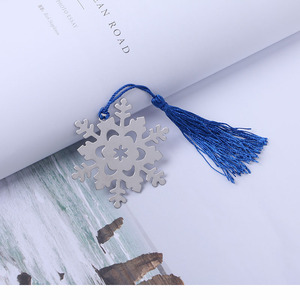 Regalo pequeño, barato, diseño de nieve, marcapáginas, regalo de recuerdo, boda - Product Image 3