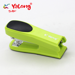 YL55021 Giá Rẻ Stapler Với Cơ Sở Cao Su, Không Trượt Stapler Quay Lại Trường Văn Phòng Phẩm Chất Lượng Cao Kim Loại Stapler - Product Image 3