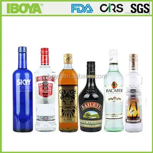 modo personalizzato bottiglia di vodka