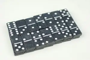 Set Permainan Domino Dobel Enam Kustom dengan Kotak Kulit PU Set Domino Dewasa