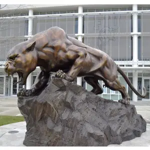 Decorazione esterna del bronzo animale scultura a grandezza naturale in ottone panther statue per la vendita