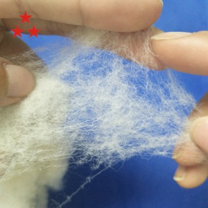 Materiale in fibra di <span class=keywords><strong>lana</strong></span> Merino 22mic 30mm in Cina, fibra di <span class=keywords><strong>lana</strong></span> di porcellana, produttore cardato