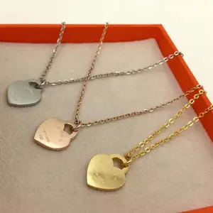 Klassieke plated gold, rose gold heart lock liefde gegraveerd souvenir ketting