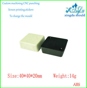 Scatola di giunzione quadrata in plastica ABS con viti di montaggio per schede di controllo segnale mini PCB e apparecchiature di assemblaggio strumenti - Product Image 2