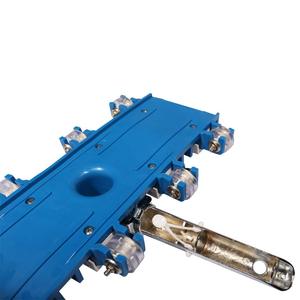 <span class=keywords><strong>Tête</strong></span> d'<span class=keywords><strong>aspirateur</strong></span> de <span class=keywords><strong>piscine</strong></span> flexible avec poignée en aluminium de 14 pouces avec pivot - Product Image 4