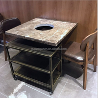 Easy — quatre sièges carrés, table et chaises en marbre, pot chaud chinois