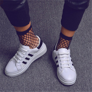 Calzini <span class=keywords><strong>a</strong></span> <span class=keywords><strong>Rete</strong></span> Sexy Punk per Donne e Ragazze, Neri, Traforati, Traspiranti, Gotici, Elasticizzati, Corti alla Caviglia - Product Image 2