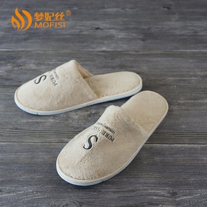 El cliente de <span class=keywords><strong>la</strong></span> super suave gris desechables zapatillas de <span class=keywords><strong>hotel</strong></span> <span class=keywords><strong>venta</strong></span> al por mayor - Product Image 3