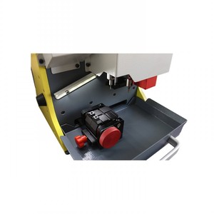 Máquina automática <span class=keywords><strong>de</strong></span> corte <span class=keywords><strong>de</strong></span> <span class=keywords><strong>llaves</strong></span> <span class=keywords><strong>de</strong></span> coche, SEC-E9 inteligente <span class=keywords><strong>de</strong></span> <span class=keywords><strong>llaves</strong></span> duplicadas, <span class=keywords><strong>precio</strong></span> <span class=keywords><strong>de</strong></span> corte SEC E9 sec-e9, novedad <span class=keywords><strong>de</strong></span> 2022 - Product Image 5