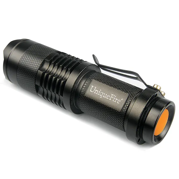 SK68 Petite lampe de poche LED UV 365nm avec un crochet