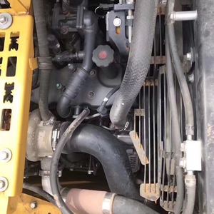 Excavatrice d'occasion en bon état, matériel de terrassement, Komatsu 200 d'origine japonaise, excavatrice sur chenilles Komatsu PC200 - Product Image 5