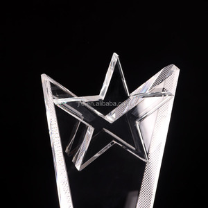 Cadeaux d'affaires Fait Main Cinq Étoiles Personnalisé Trophée de Cristal - Product Image 4