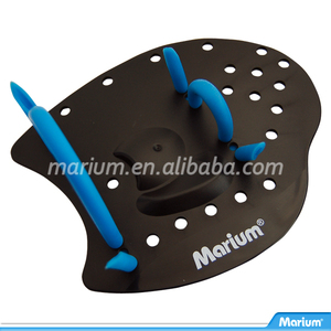 Pagaies de main d'entraînement professionnelles avec sangle réglable, marque Marium noire - Accessoires de natation essentiels pour les passionnés de piscine - Product Image 4