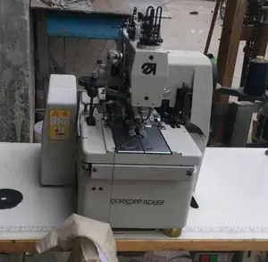 Machines à coudre industrielles Durkopp Adler 558 à œillets et boutons d'occasion