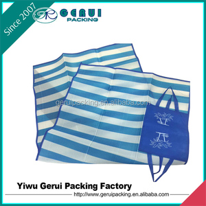 Gerui comodidad plegable playa al aire libre de <span class=keywords><strong>la</strong></span> playa de picnic camping Mat impermeable estera de <span class=keywords><strong>la</strong></span> playa - Product Image 3