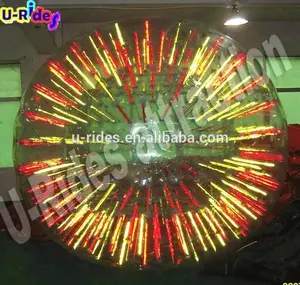Roter und gelber aufblasbarer glänzender rollender Ball mit leichtem Blasen-Zorb-Ball preis für amüsante Kinder parks