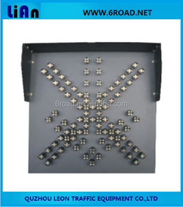 Semáforo LED de 600 mm con Cruz Roja y <span class=keywords><strong>Flecha</strong></span> Verde en Una Sola Unidad para Seguridad Vial - Product Image 5