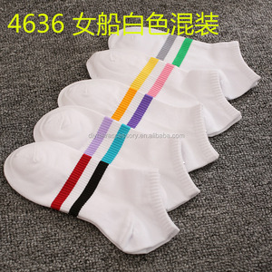 Haute qualité mode coton femmes dreseed sport chaussette low cut bateau chaussettes en gros - Product Image 1
