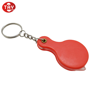 LLavero de acrílico rojo de Cranberry, Mini lupa de bolsillo - Product Image 2