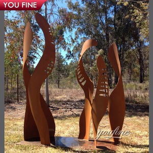 Sculpture d'arbre en métal abstrait de grande taille pour l'extérieur, statue de forêt en corten - Product Image 3