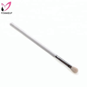 <span class=keywords><strong>Amazon</strong></span> 2018 Professionnel <span class=keywords><strong>Fard</strong></span> <span class=keywords><strong>À</strong></span> Paupières Brosse Shenzhen Maquillage Brosse Usine - Product Image 6