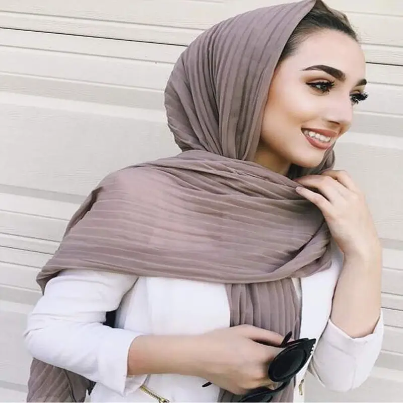 Yiwu 공장 도매 이슬람 여자 쉬폰 뜨거운 터키 아랍 주름 hijab 스카프