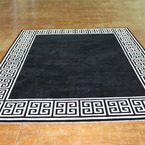 Tappeto Greco a Chiave Bianco <span class=keywords><strong>e</strong></span> Nero in Cotone per Soggiorno, Tappeto Moderno Quadrato Personalizzato in Acrilico, Tappeto Annodato a Mano BSF, Gomma Naturale - Product Image 1