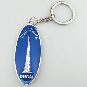 سلسلة مفاتيح على شكل لوح تزلج مخصصة كتذكار من دبي للهدايا الترويجية - Product Image 2