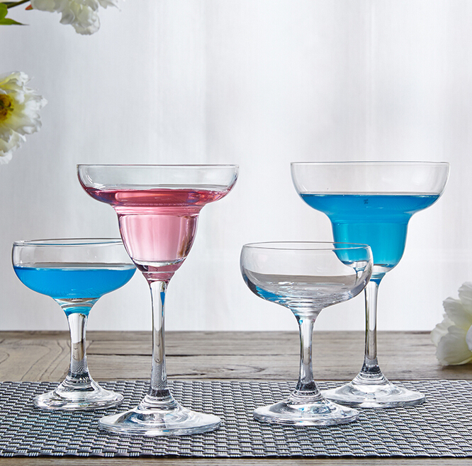 Fusion Deco Champagne Coupe Glasses ,Use for serving martinis