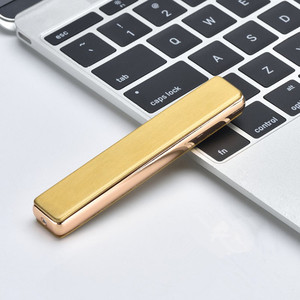 Günstiger Preis Zigaretten anzünder Ultra dünnes tragbares <span class=keywords><strong>USB</strong></span>-Feuerzeug für Werbe geschenke - Product Image 1