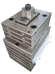 Trung Quốc <span class=keywords><strong>Wpc</strong></span> Khuôn <span class=keywords><strong>Pe</strong></span> <span class=keywords><strong>Wpc</strong></span> Và Pvc <span class=keywords><strong>Wpc</strong></span> Đùn Khuôn - Product Image 4