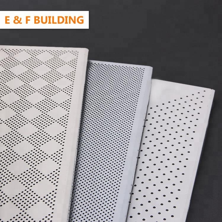 Китайская Фабрика Фошань, перфорированные металлические накладные потолочные панели 600x600, зажим для листового алюминия, металлический потолок для крыши