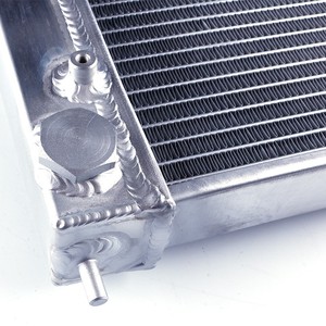 Chine Fabricant Performance Auto Racing Radiateur en aluminium pour VW <span class=keywords><strong>Golf</strong></span> Mk3 2.0i - Product Image 3