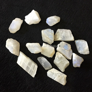 Commercio all'ingrosso Arcobaleno <span class=keywords><strong>Blu</strong></span> <span class=keywords><strong>Pietra</strong></span> Grezza <span class=keywords><strong>pietra</strong></span> <span class=keywords><strong>di</strong></span> <span class=keywords><strong>Luna</strong></span> per L'anello - Product Image 4