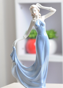 تمثال تمثال تنكري أنيق للنساء الصغار من السيراميك للزينة - Product Image 3