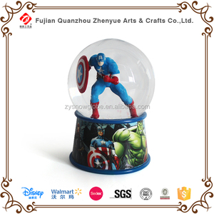 Résine Disney Captain America boule de neige eau globe, Disney de noël Captain America ornements - Product Image 1