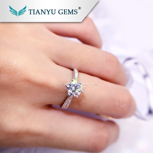 14 K/18 k Blanco/oro amarillo 1 Carat Forever one def VVS diamante sintético moissanite compromiso precio del anillo - Product Image 6