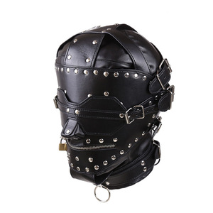 Imbracatura in Pelle Nera con Cappuccio e Lucchetto, Maschera con Copertura per Occhi per Giochi di Ruolo o Contenzione - Product Image 1