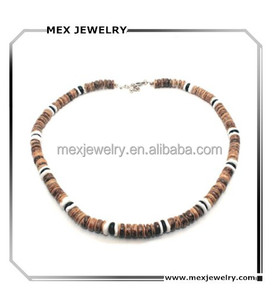 Collier de surfeur hawaïen en perles de noix de coco brun tigre avec coquille de <span class=keywords><strong>puka</strong></span> blanche et perles de coco noires - Product Image 1