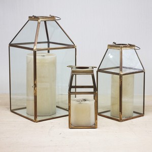 Lanterne en cuivre et en verre en forme de trapézoïdale, Terrarium géométrique avec poignée - Product Image 5