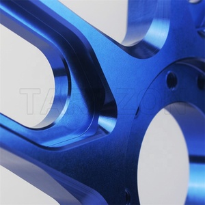 Roue en alliage d'aluminium forgé pour moto de 17 x 3,5 pouces pour R3 R4 R5 - Product Image 4
