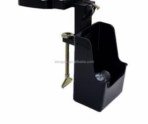 Abrebotellas con bandeja de plástico Bandeja de plástico con abridor - Product Image 1