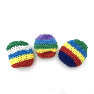 Promotional handmade woven knitted juggling ball customized soft knitted stuffed balls bean bags with multi color selection