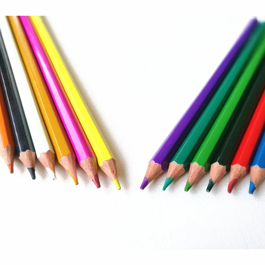 24 צבעים עץ משלוח פלסטיק צביעת HB עיפרון