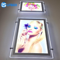 Hai Mặt Salon Tóc Showcase Quảng Trường Acrylic Giáng Sinh Hiển Thị Hộp Đèn Trong Nhà Treo Led Backlit Khung Ảnh